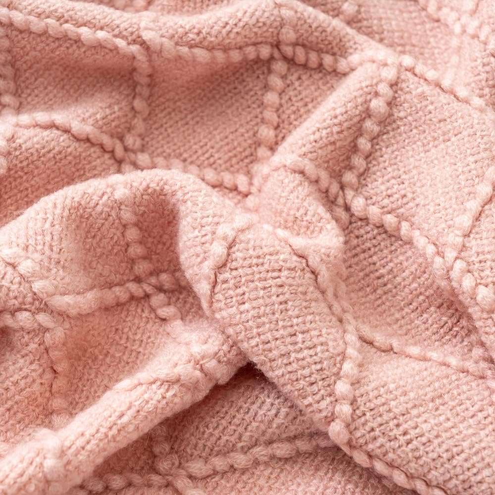Pink Throw Blanket - Pink Diamond Pattern