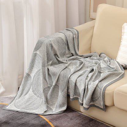 Luxurious Paisley Jacquard Throw Blanket - Soft Wool Blend with Tassels